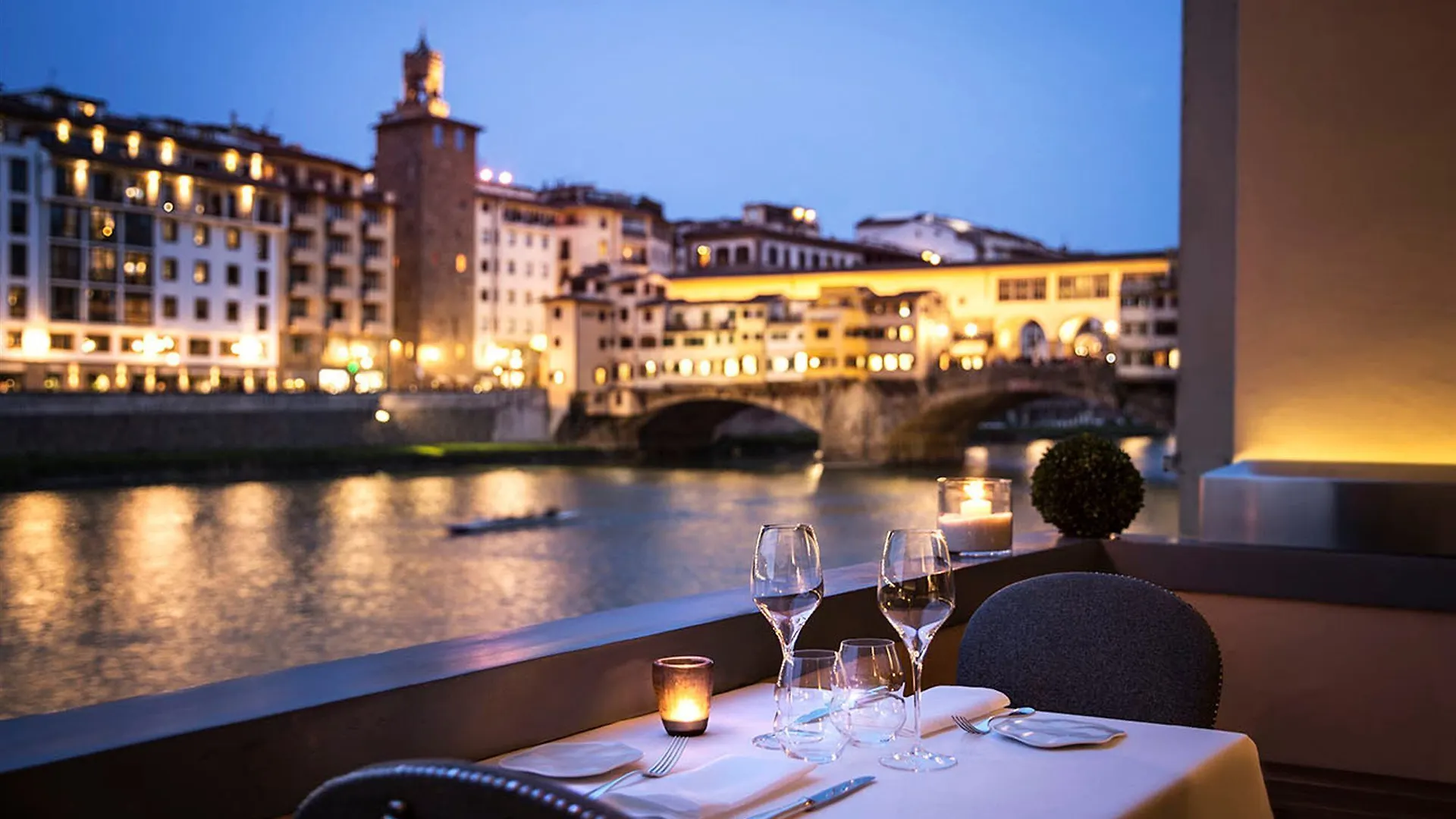 Hotel Lungarno - Lungarno Collection Florence