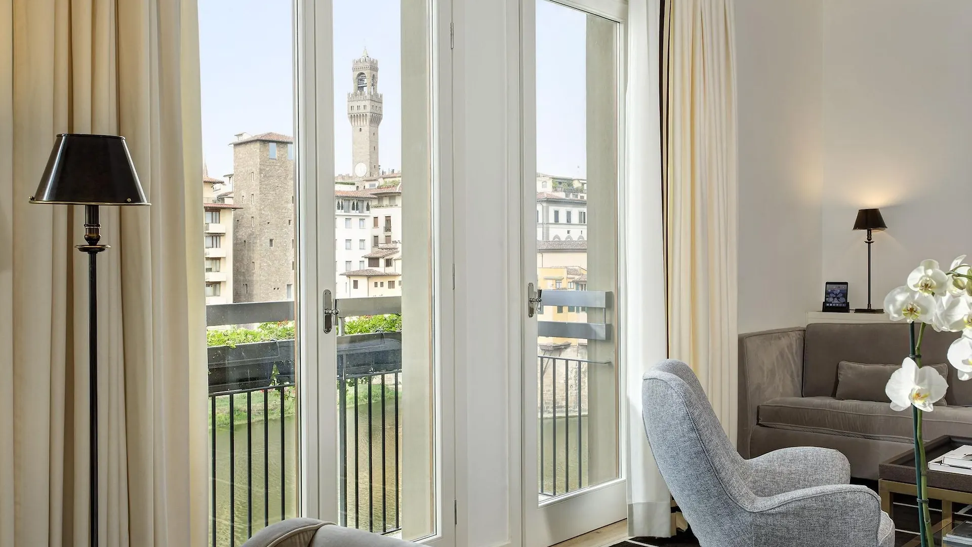 Hotel Lungarno - Lungarno Collection Florence