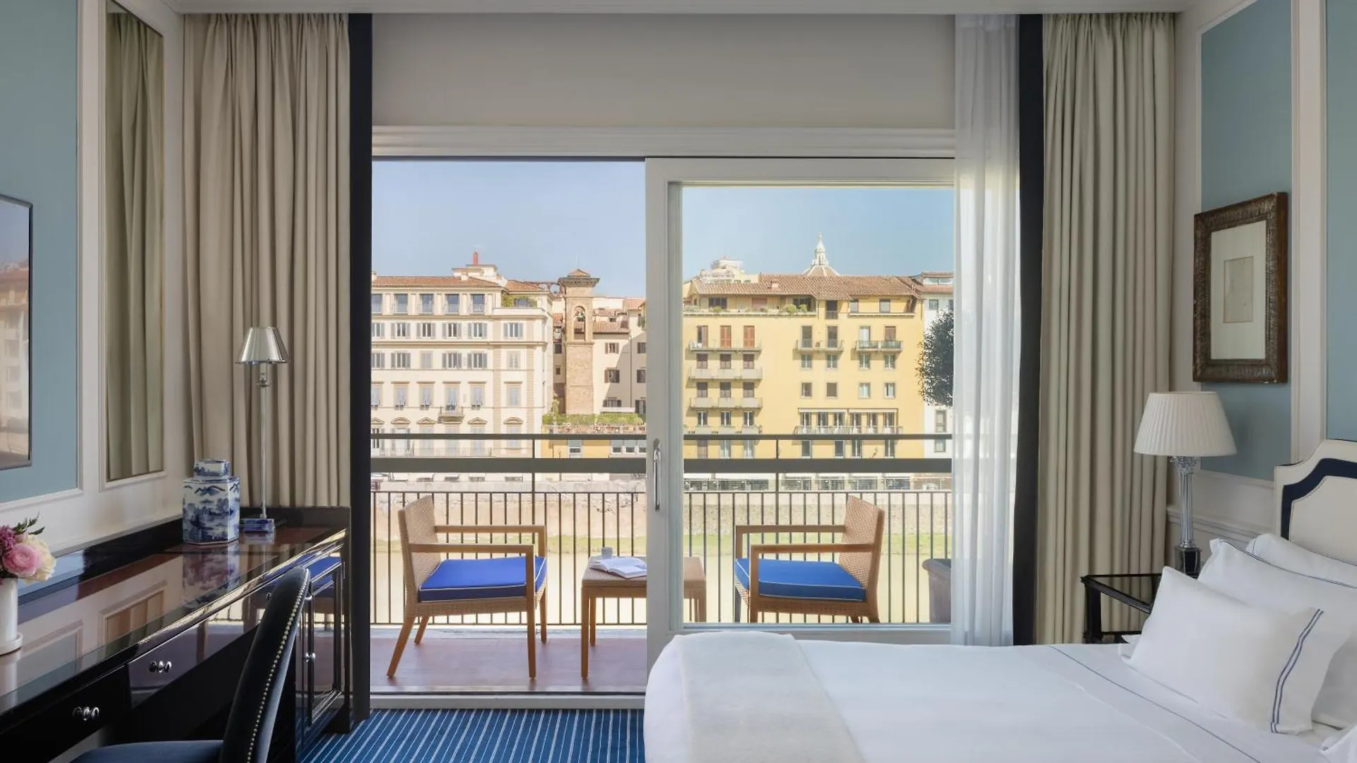 Hotel Lungarno - Lungarno Collection Florence 5*,